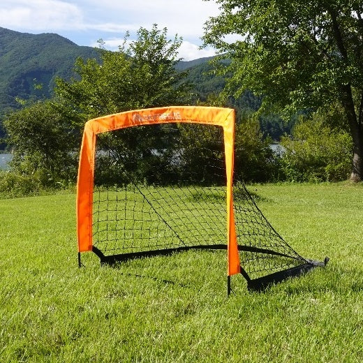 REFREEZE(リフリーズ) 90×74cm 折りたたみ サッカーゴール オレンジ 2個セット 収納バッグ付き 室内 屋外兼用